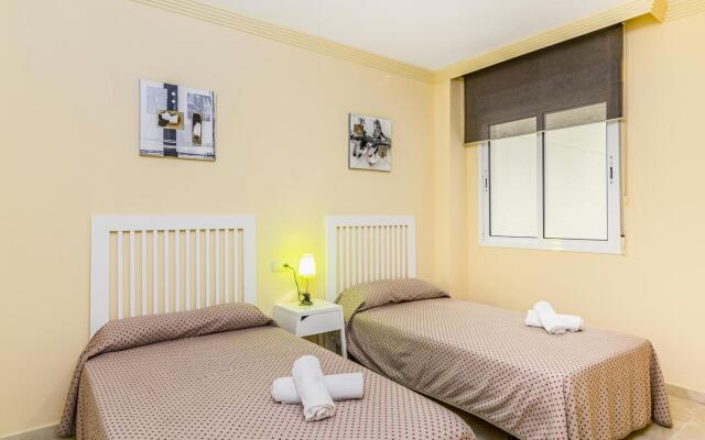 Banana Beach Marbella 4 pax 354