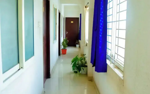 Hotel Breezeland - Erode Railway Station