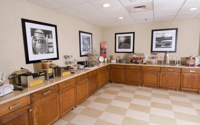 Hampton Inn & Suites Springfield, MO