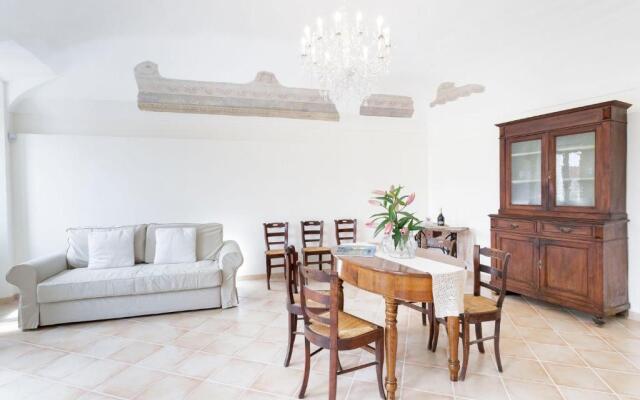 Rose Suite Apartments