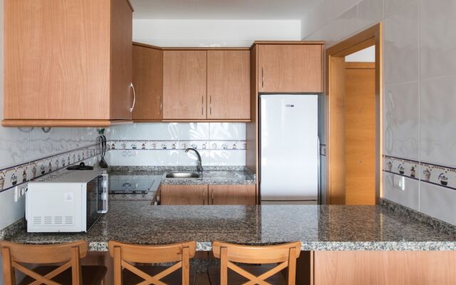 El Mirador: sea views from the shore