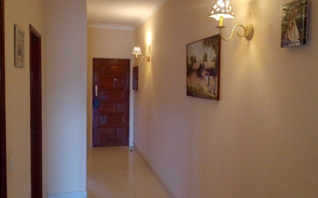 Charming and Spacious 1-bed Apartment in Albufeira