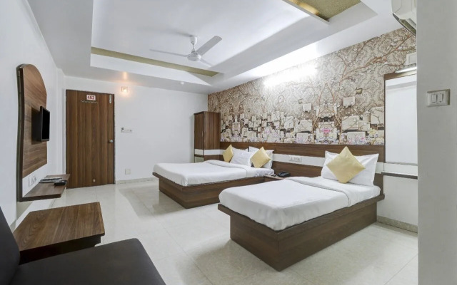 Hotel Tirupati - Ahmedabad