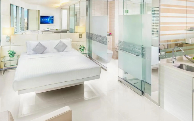 Iclub Wan Chai