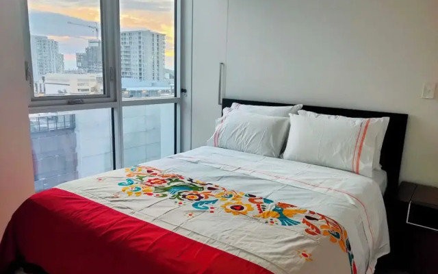 Adelaide Central Skyline Panoramic Suite