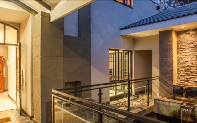 Mbombela Exclusive Guest House @ Columbus