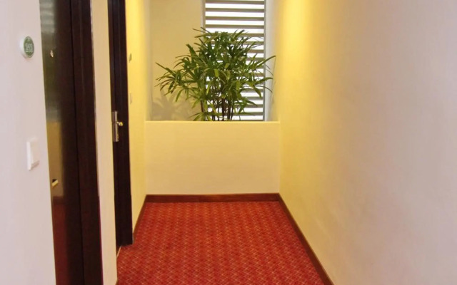 Molek Garden Hotel