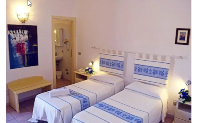 Montiruju Hotel