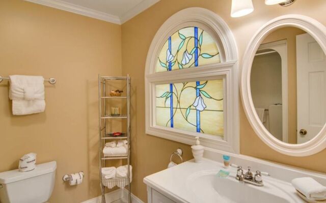 Bay Pointe 2137 by RedAwning