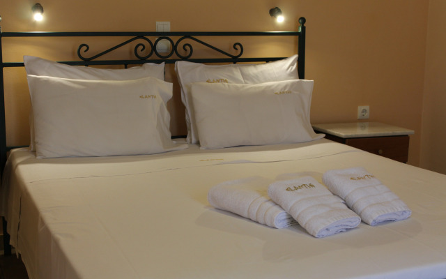 Elanthi Village Hotel