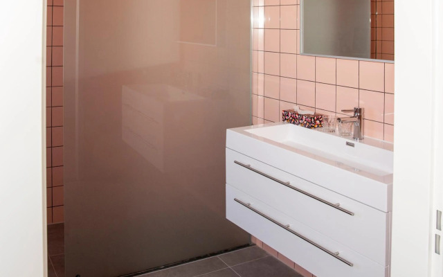 The Farmer's Daughter