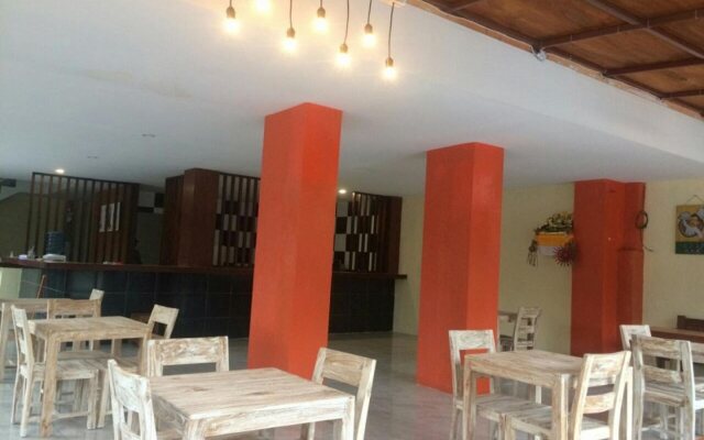 Sari Room Bed & Breakfast