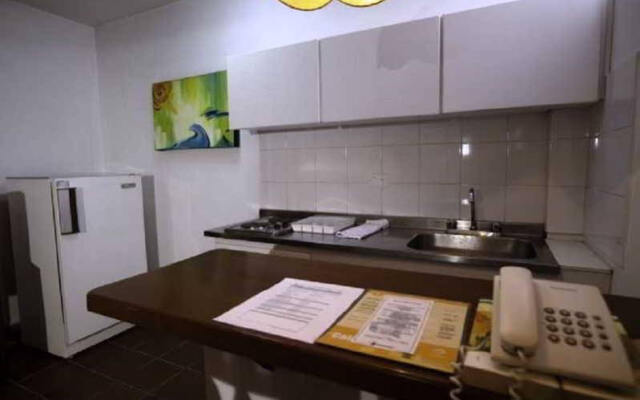 Travelers Apartasuites el Peñon