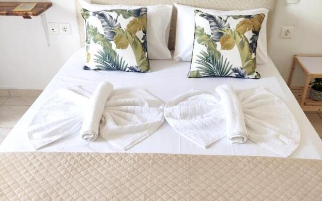 #3 Giorgos & Chara apartments