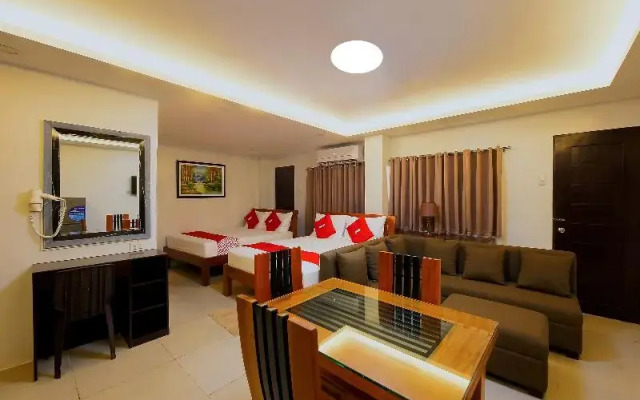 Dona Aurora Condotel by Oyo Rooms