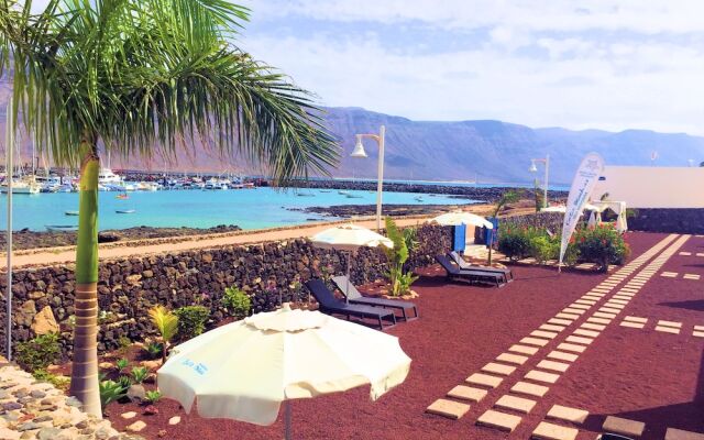 Evita Beach Apartamentos