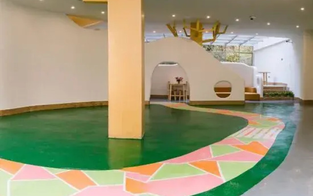 Danxia Hill Hetang Yuese Hostel