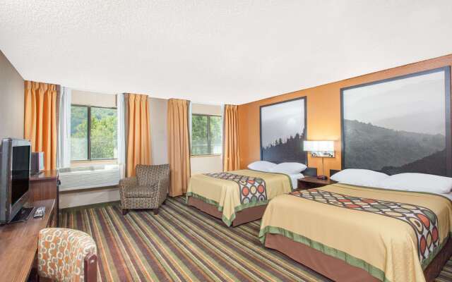 Super 8 by Wyndham Norton VA