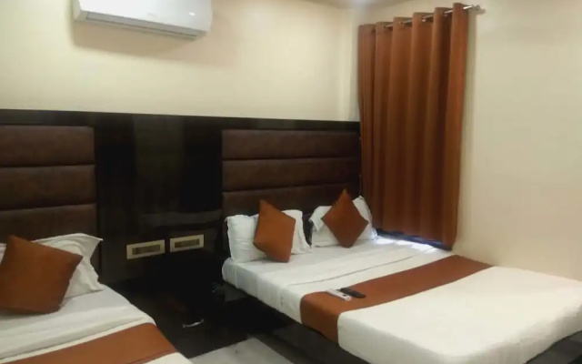 Hotel Karishma Dadar