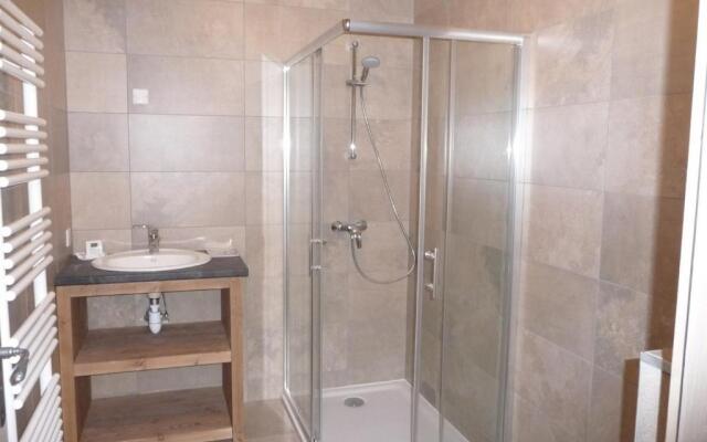 Appartement La Tania, 5 pièces, 12 personnes - FR-1-513-17