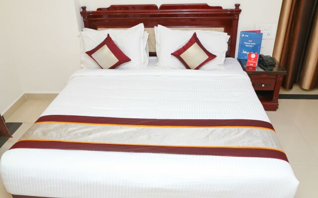 OYO 9646 Hotel Golden Pearl Inn