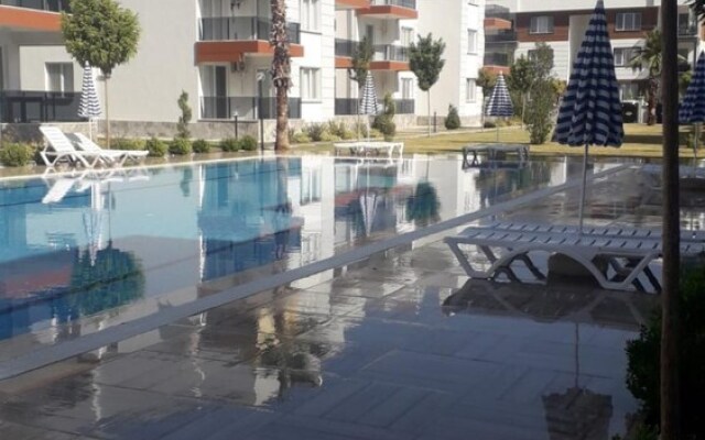 Cozy Flat With Shared Pool and Balcony in Dalaman