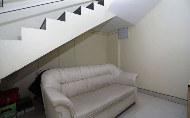 OYO 9704 Baner