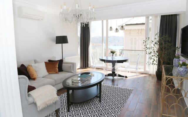 Huma Suites