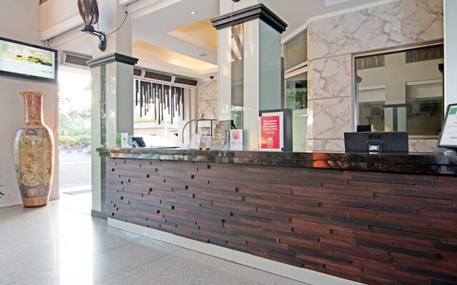 ZEN Rooms Basic Sunset Road Boutique Hotel