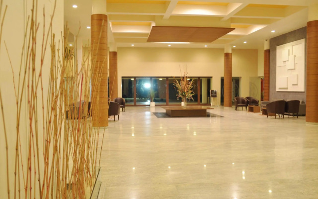 Seasons Hotel
