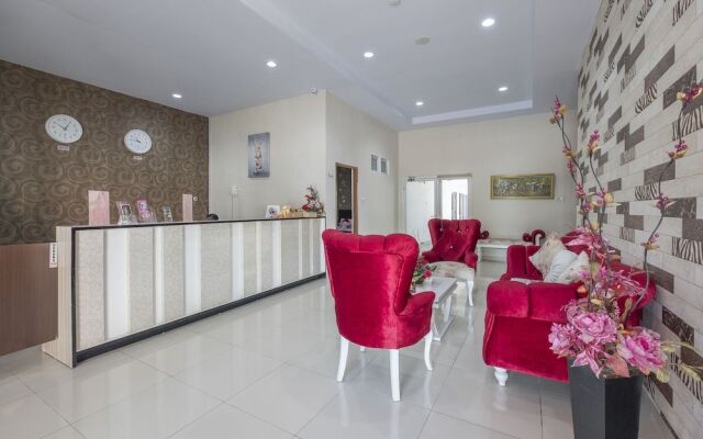 OYO 928 Hotel Astra Novilia