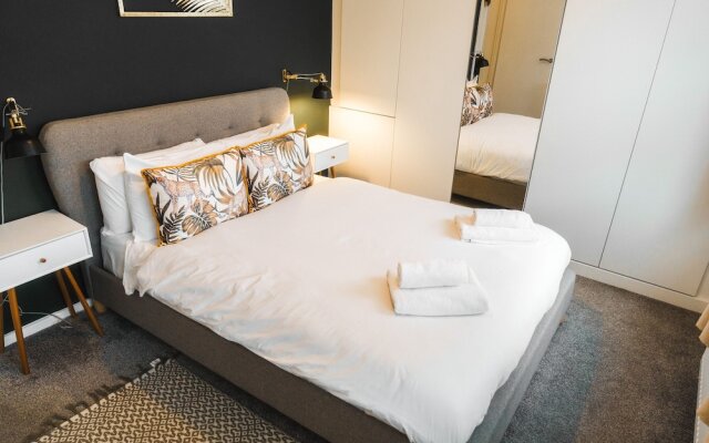 Modern & Stylish 1 bed Flat in Bristol