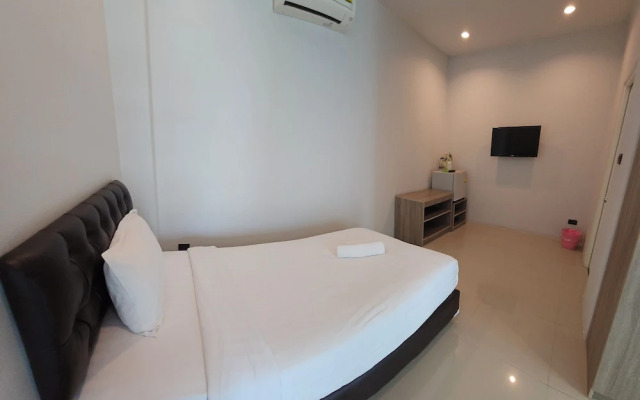 ToffyHome Hotel