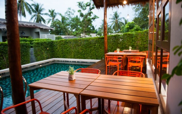 Baan Talay Pool Villa