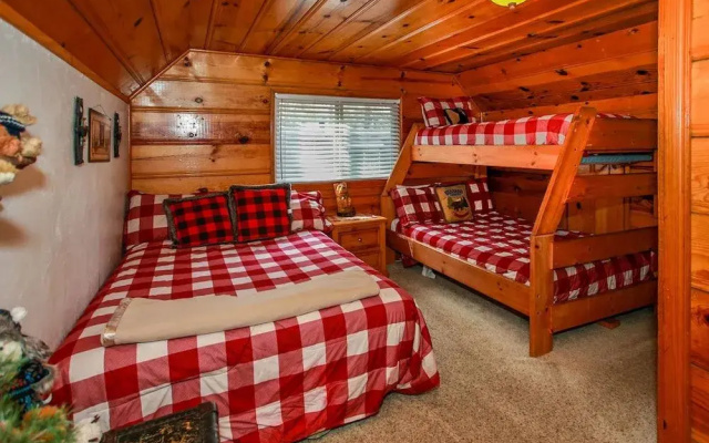 Bear Hug Hideaway