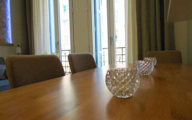 Ashley&Parker - Nice City Premium