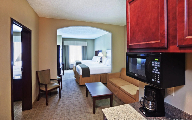 Holiday Inn Express & Suites McAlester by IHG