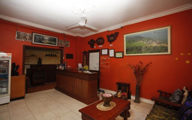 Oral D' Angkor
