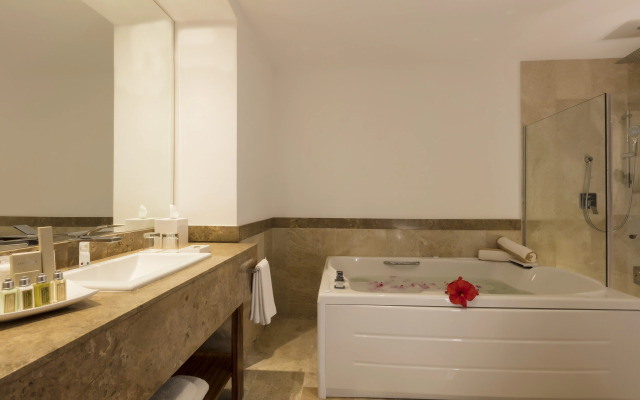 Krystal Grand Los Cabos - All inclusive