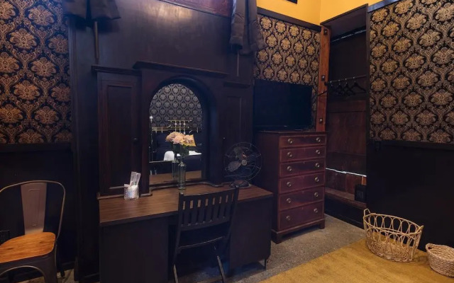 The Rosemary Silverlake