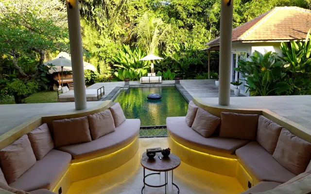 Villa Reina by Soobali