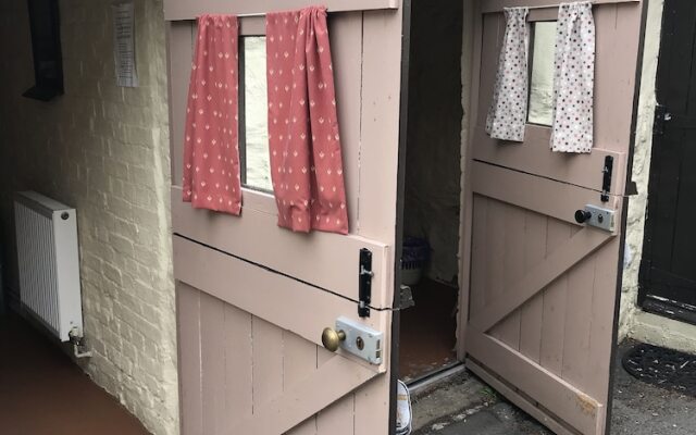 Drewe Arms Bunk Rooms & Church Cottage