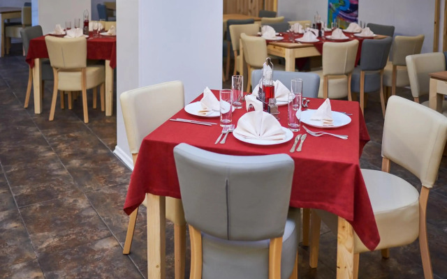 Mountain Paradise by Walnut Trees Apart hotel