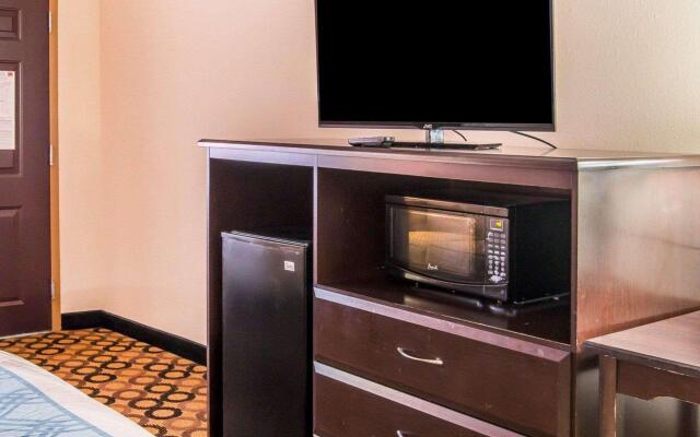 Econo Lodge Richmond Hill