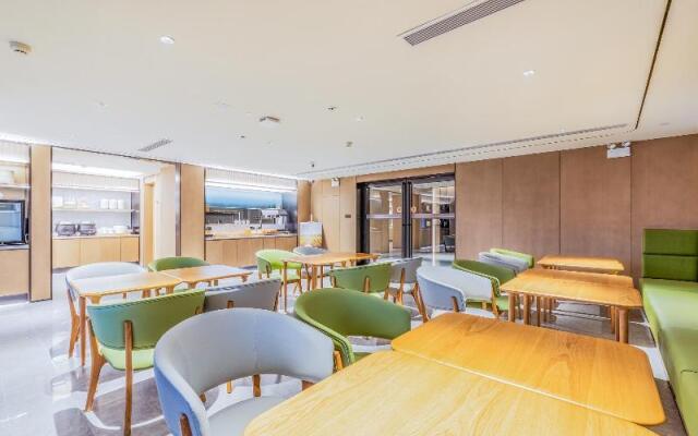 Ji Hotel Xiangyang Tangcheng Shengli Street