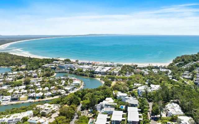 Noosa Views 3 Noosa Drive 33