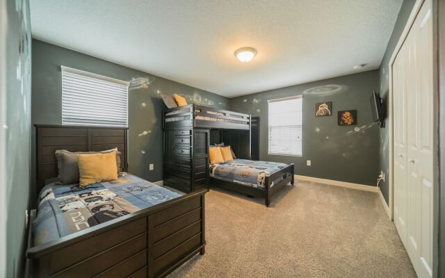 Lovely Vacation Home with Pool CG1646