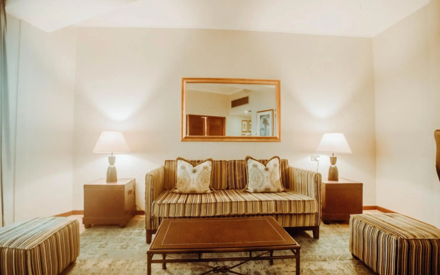 Sea Cliff Hotel