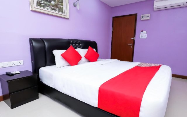 OYO 714 Arina Hotel (Sanitized Stay)