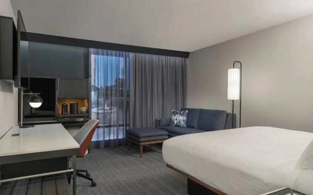 Courtyard By Marriott Dallas Frisco